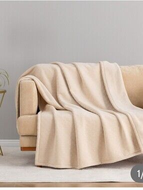 (6) Berkshire Chenille Plush Knit Throw